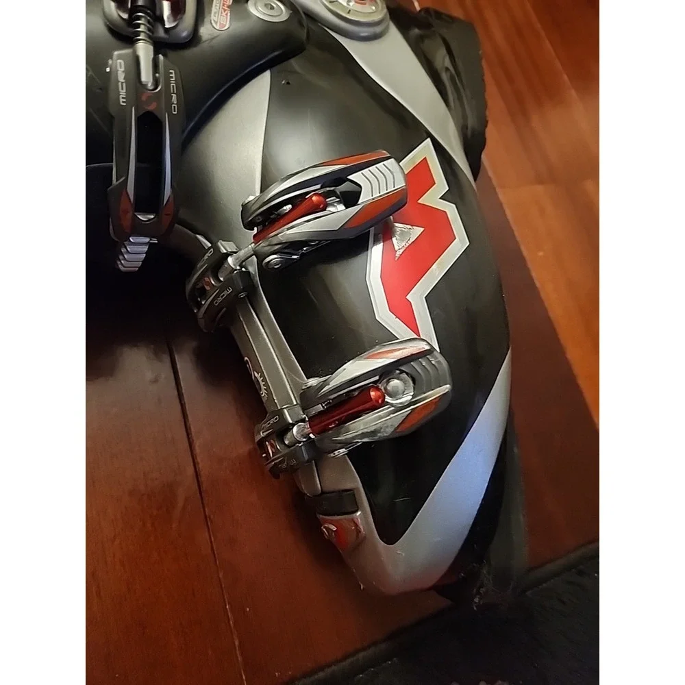 Nordica GranSport 10 Ski Boots Silver Black 80 Flex Index Comfort Fit 315mm
